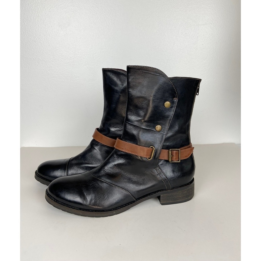 Anthopologie Everybody by BZ Moda Black Leather Boots Size 41 US 10 Moto Buckle